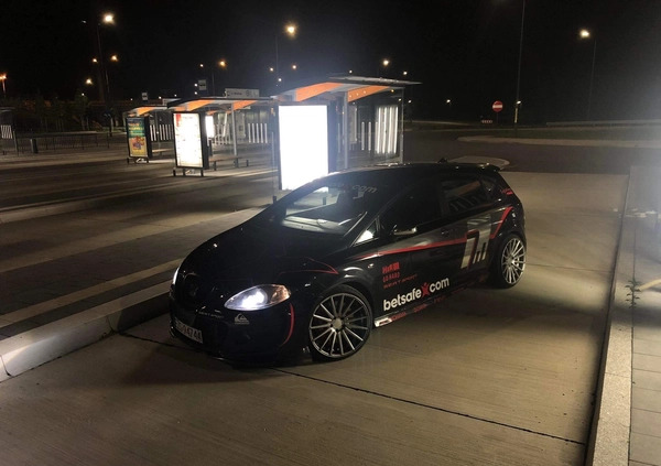 Seat Leon cena 25500 przebieg: 227900, rok produkcji 2005 z Chocz małe 56
